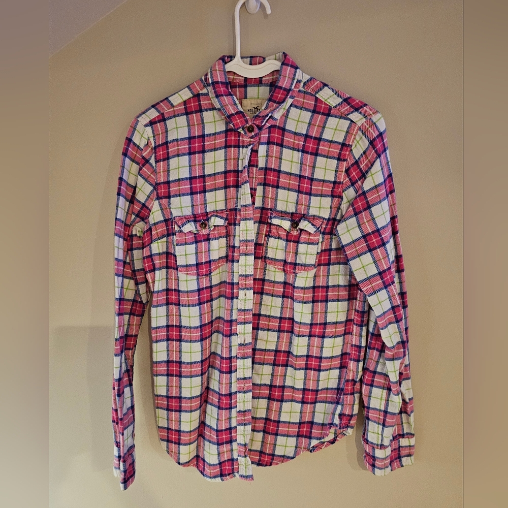 Hollister Women's Plaid Button Down Shirt - Pink and Blue